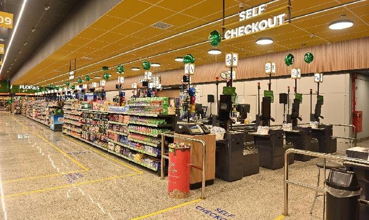 Covabra Supermercados realiza campanha de segurança no trabalho e reforça cuidado com colaboradores