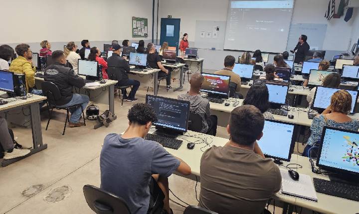Fiec oferece cursos de Inteligência Artificial voltados à educação e ao empreendedorismo