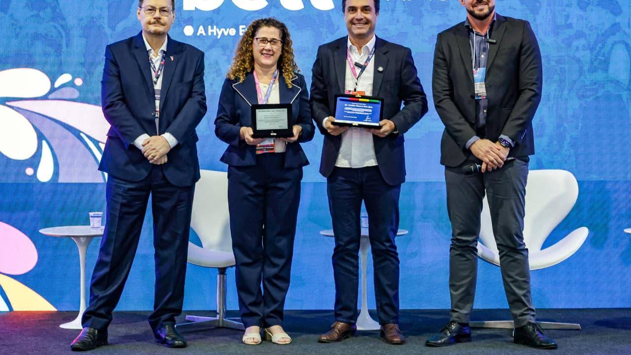 Indaiatuba recebe reconhecimento nacional na Bett Brasil 2026 por projeto de robótica educacional