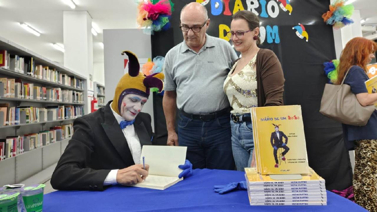 Koringa lança livro em Indaiatuba