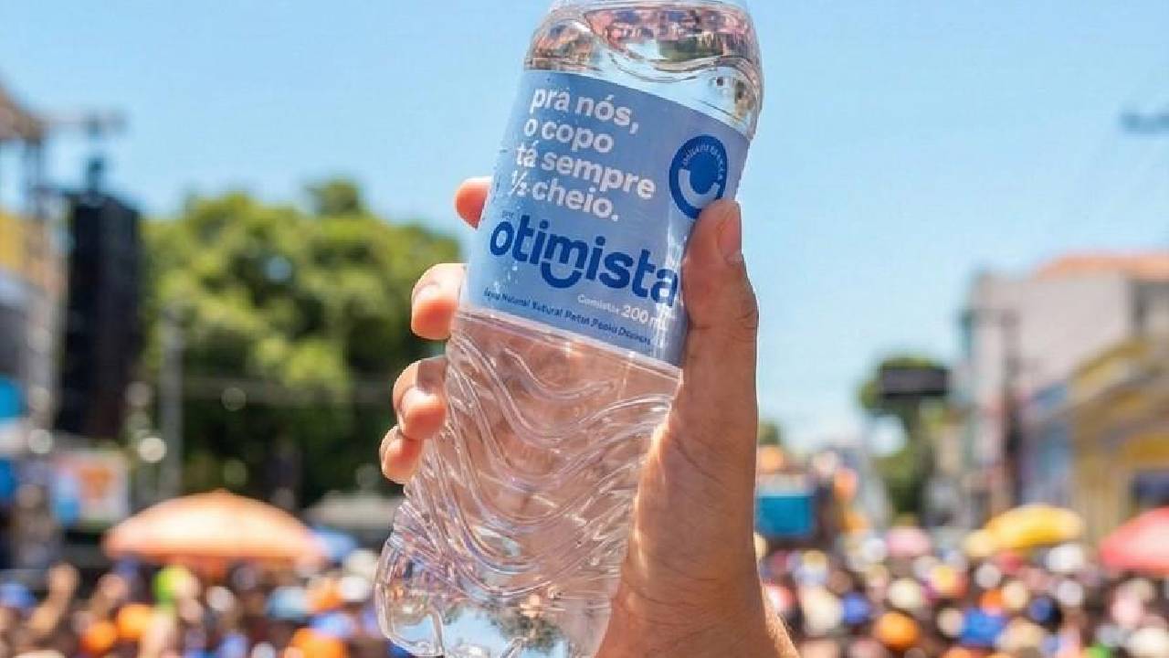 Na era das marcas emocionais, até a água mineral ganha significado aspiracional