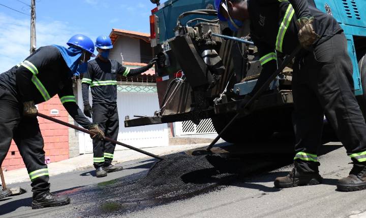 Prefeitura avança com operação tapa-buraco na região do Jardim Morada do Sol