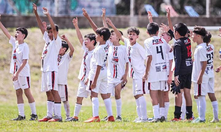 Primavera goleia e se classifica para o mata-mata no Paulista Cup sub-11