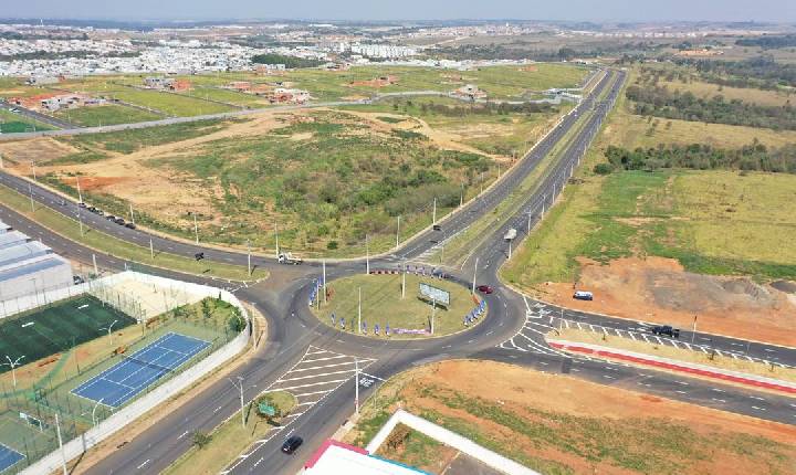 Secretaria de Mobilidade Urbana realiza monitoramento de tráfego em três avenidas do município