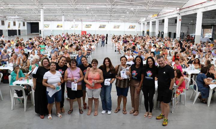 Tarde de Boas-Vindas reúne mais de 700 idosos do Projeto Vaidosos em Indaiatuba