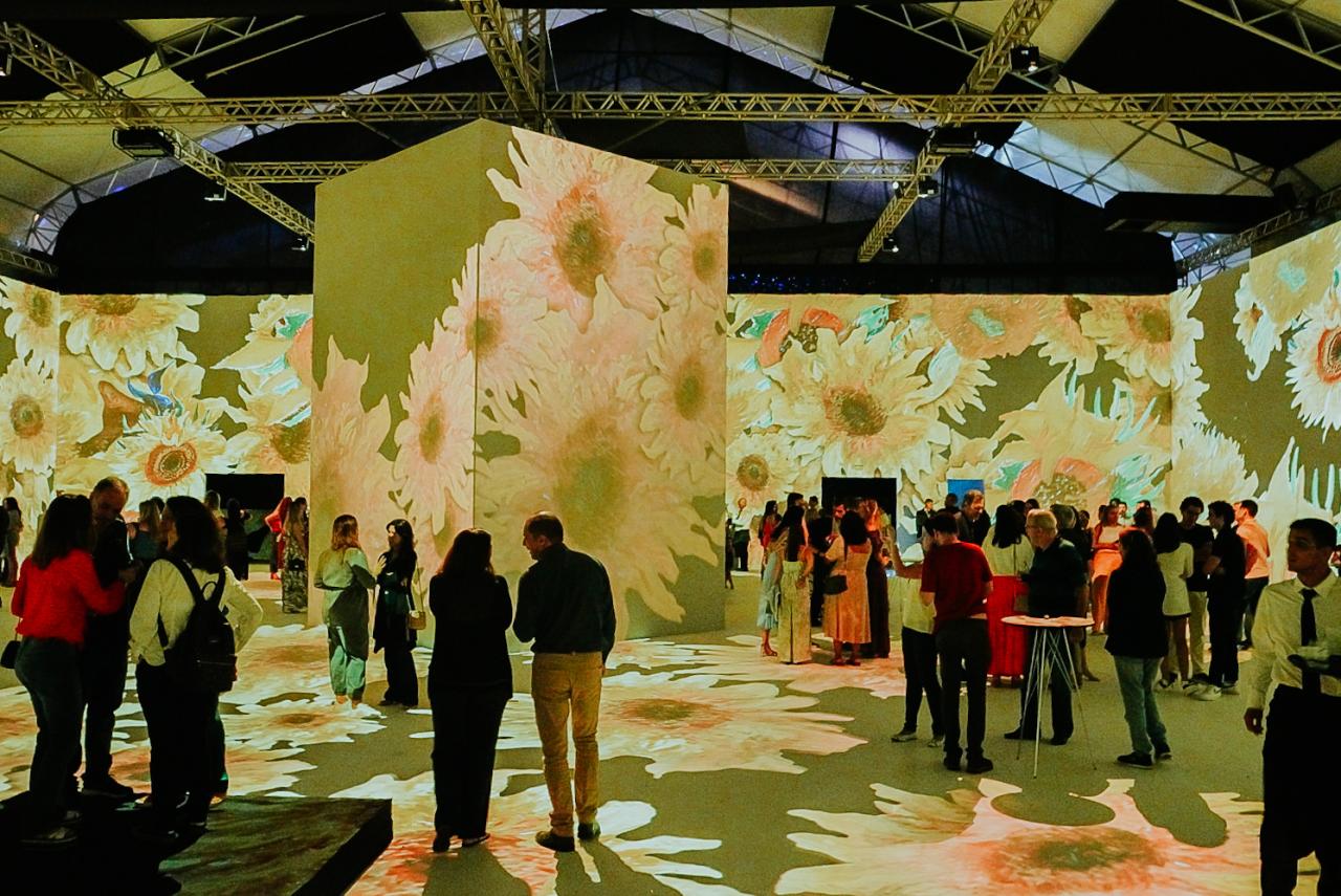 Exposição imersiva Van Gogh & Impressionistas alcança 20 mil ingressos vendidos