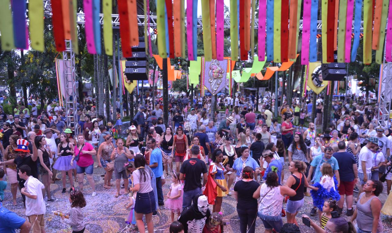Programação de Carnaval da cidade começa nesta sexta-feira (17)