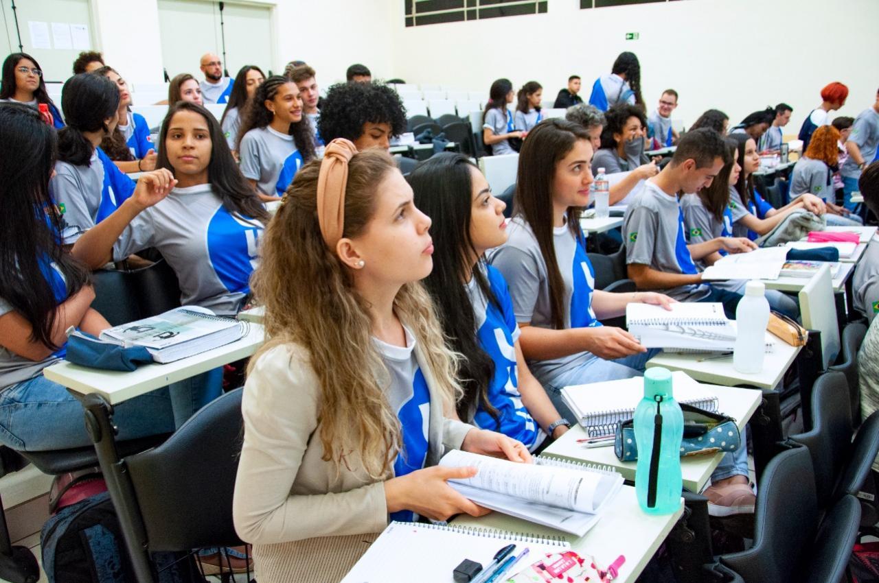Prova do Vestibulinho da Fiec acontece neste domingo dia 18