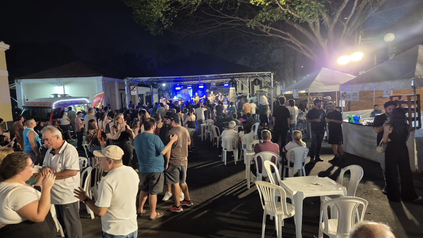 3ª edição do Estação Seresta reúne música ao vivo, gastronomia, artesanato e produtores rurais