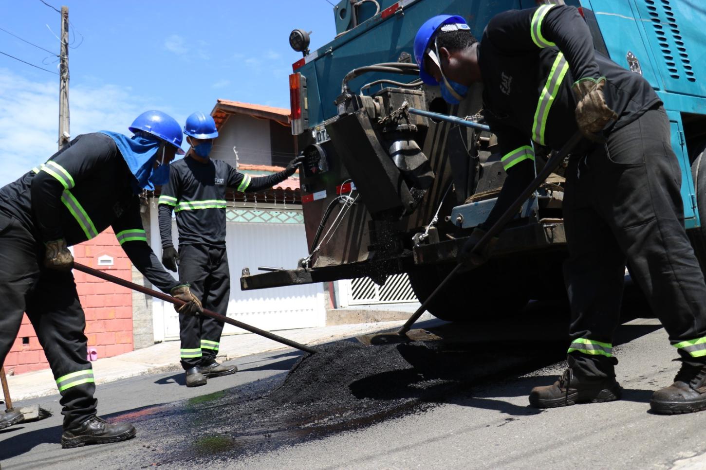 Prefeitura avança com operação tapa-buraco na região do Jardim Morada do Sol