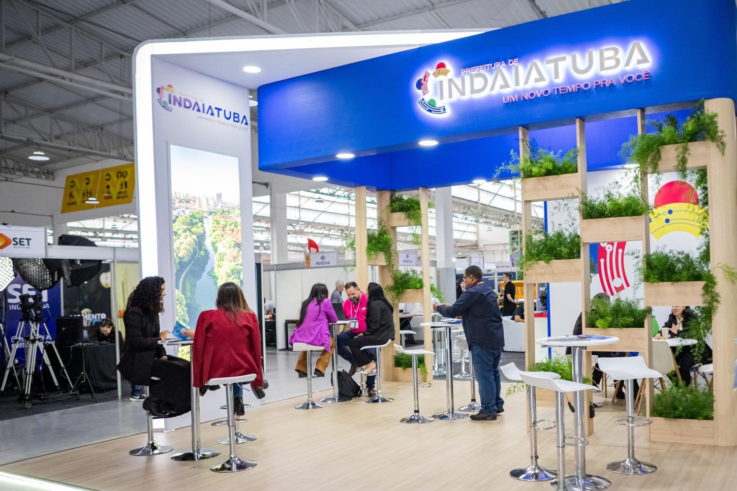 Feind 2026 cresce 32,9% em público e prospecta R$15 milhões em negócios