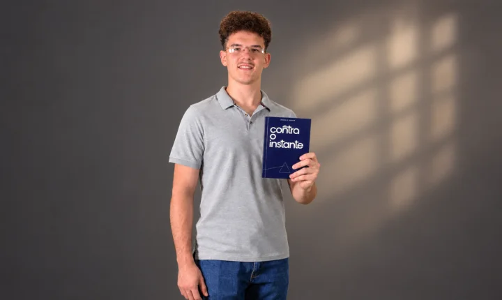 Jovem escritor ituano lança livro sobre o imediatismo e os desafios da vida contemporânea